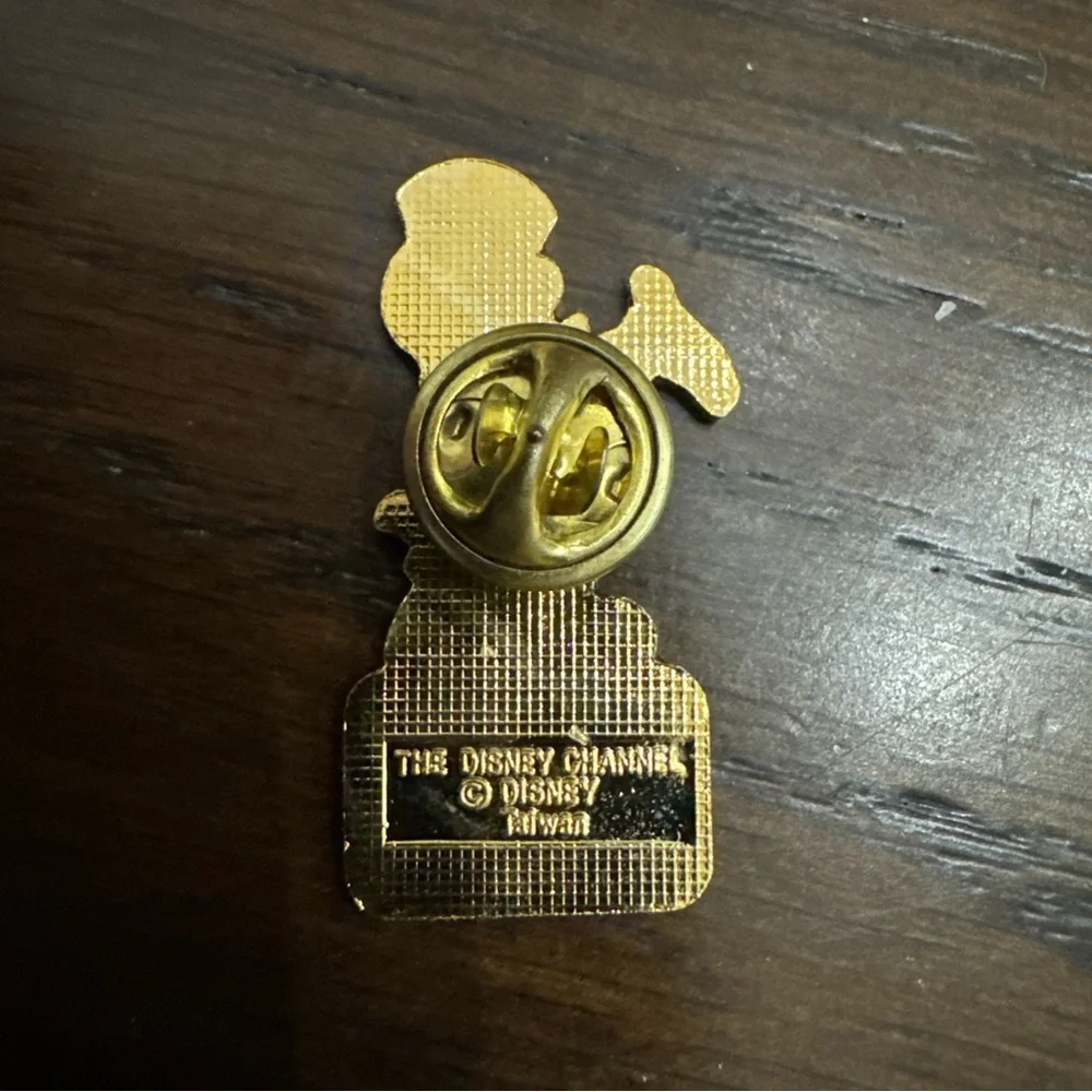 Vintage Jiminy Cricket Enamel Tie Tac Hat Pin Hidden Mickey Disney Channel